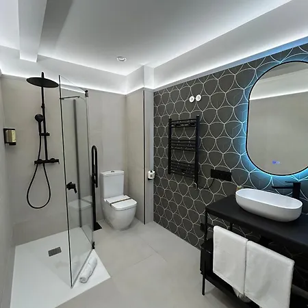 Intramuros 4*