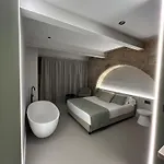 Intramuros Apart-hotel Muros