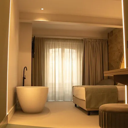 Intramuros Aparthotel