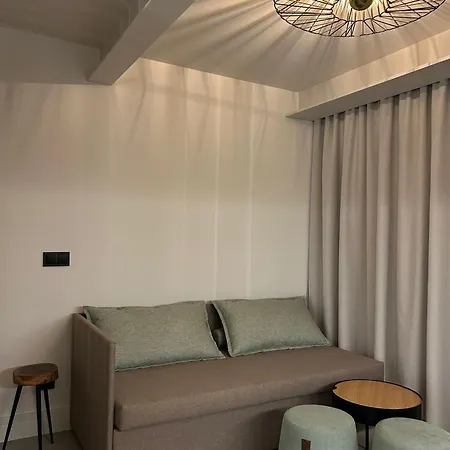 Intramuros Appart hôtel *