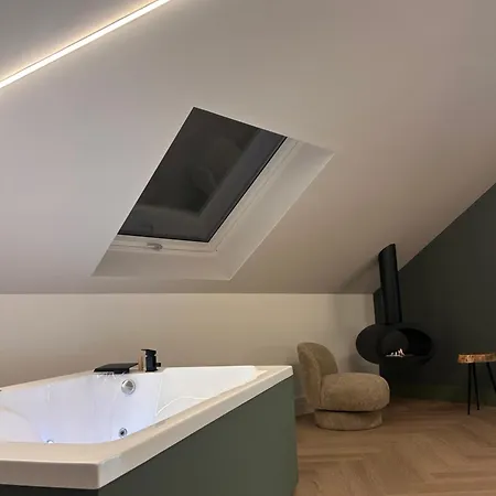 Intramuros Aparthotel