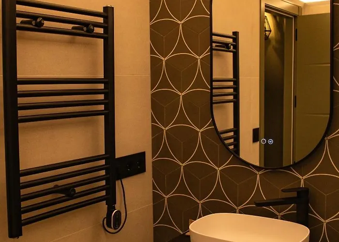 Intramuros Hotel apartamentowy Muros