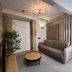 Intramuros Aparthotel 4*