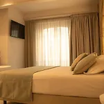 Aparthotel Intramuros 4*