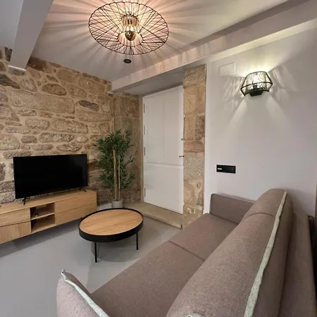 Intramuros Apartmanhotel