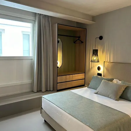 Intramuros Apartmanhotel