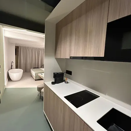 Apartmanhotel Intramuros 4*