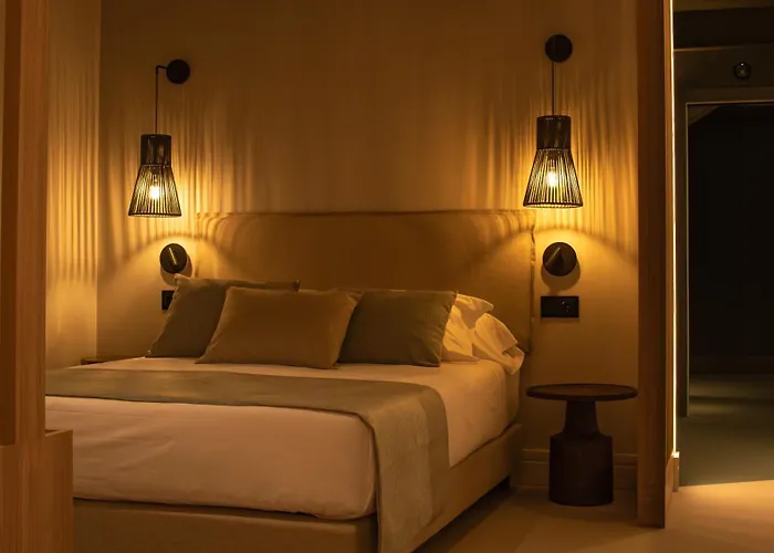 Intramuros Aparthotel 4*
